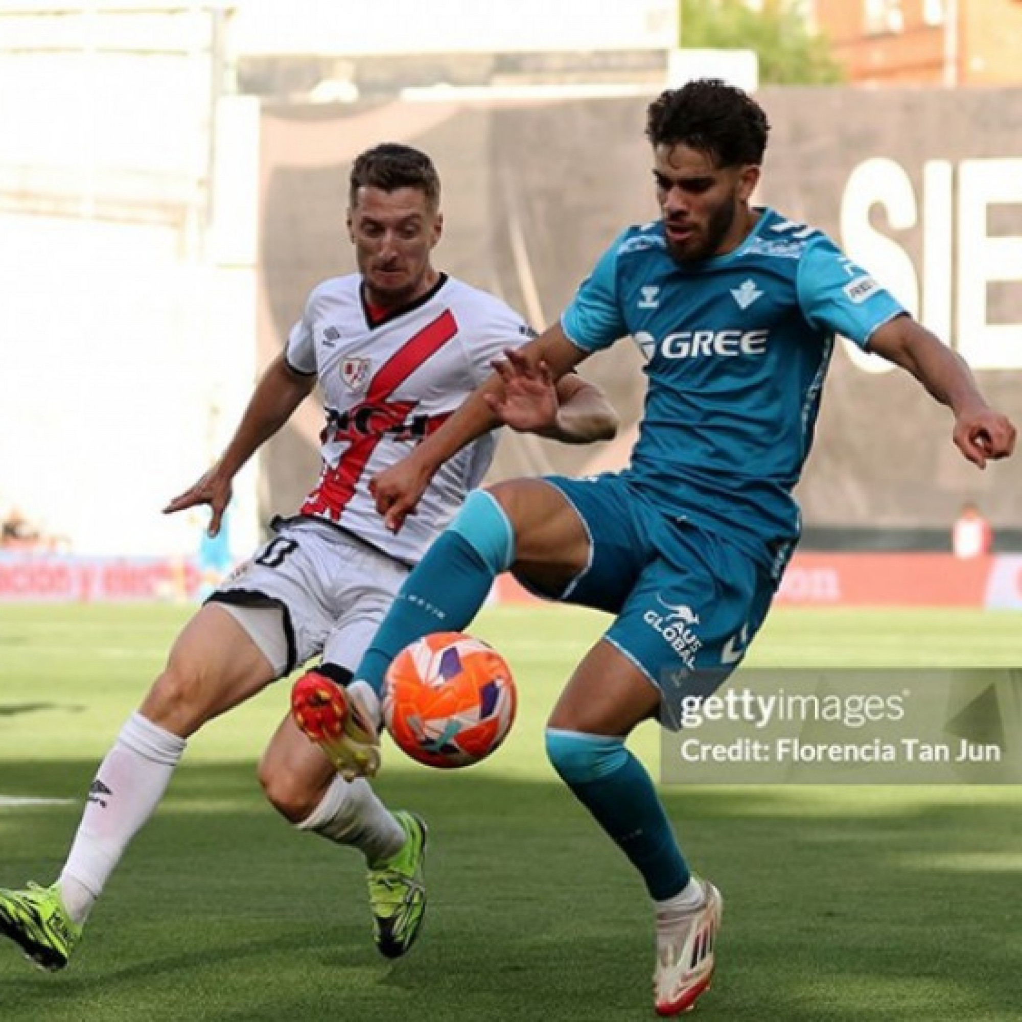  - Video bóng đá Rayo Vallecano - Real Betis: Choáng váng 2 bàn (La Liga)