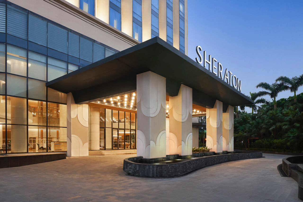 Sheraton Hanoi West giới thiệu loạt ưu đãi nghỉ dưỡng và ẩm thực dịp hè 2025 - 1