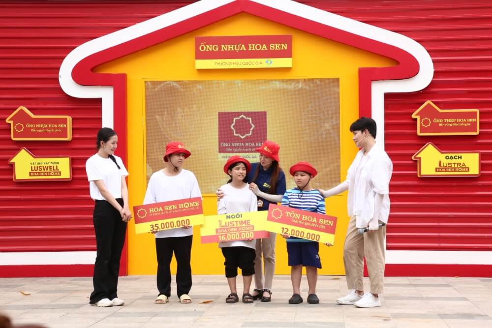 Diễn viên Quang Trung tài trợ học phí đến hết Đại học cho 7 em nhỏ trong Mái ấm gia đình Việt - 10