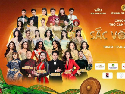 Nhiều hoa hậu, siêu mẫu tham gia chương trình thời trang thổ cẩm tại Đắk Lắk