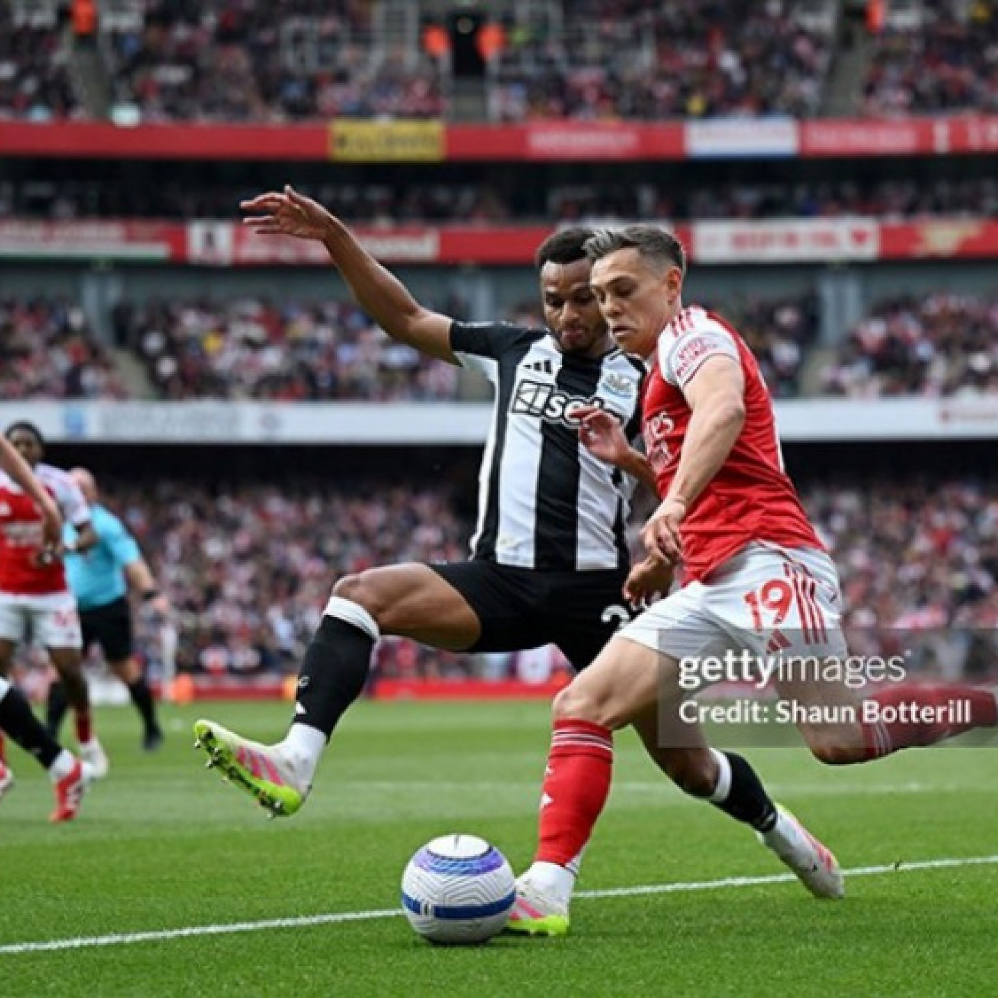  - Video bóng đá Arsenal - Newcastle: Điểm nhấn 2 "người nhện" (Ngoại hạng Anh)