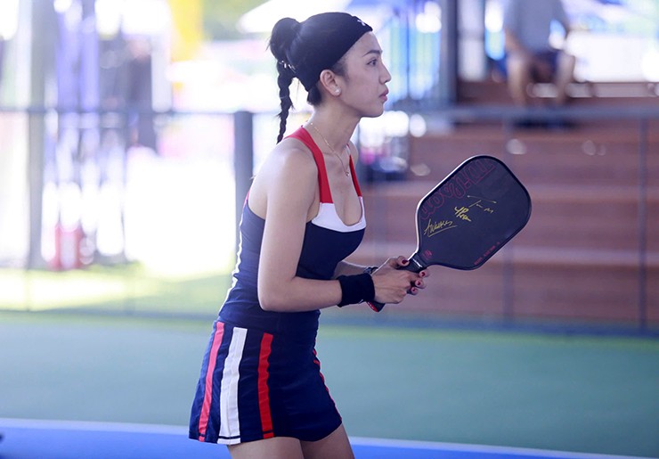 Hot girl Huyền Berry lại có danh hiệu pickleball, đọ tài dàn mỹ nhân tại D-Joy Tour - 9