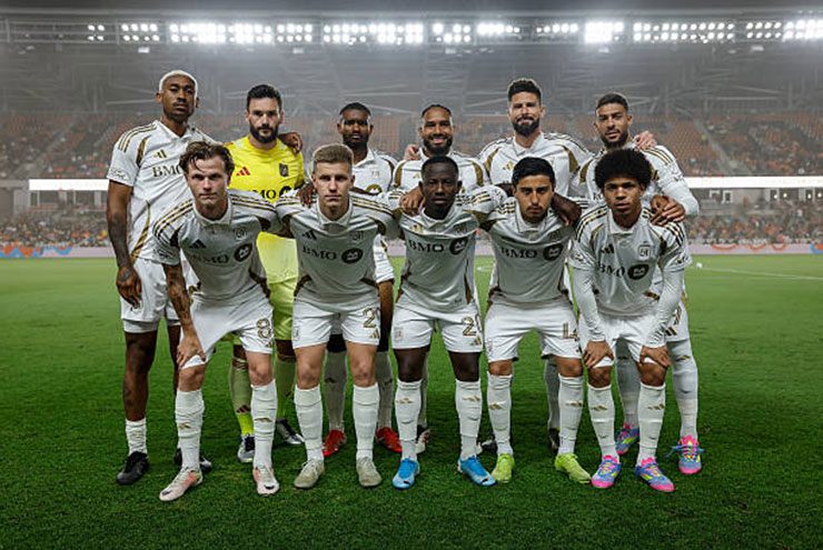 FIFA Club World Cup còn 1 suất: Đội Giroud đá trận đấu trị giá 250 tỷ đồng - 1