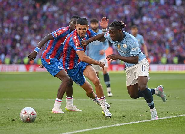 Haaland tiếp tục tịt ngòi chung kết cho Man City, xung khắc lối chơi với Guardiola - 2