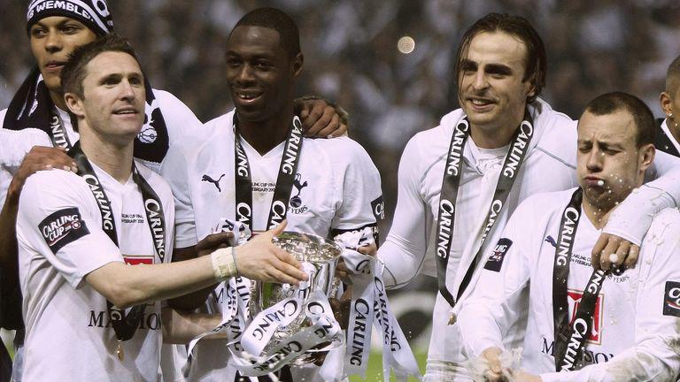 Kane, Crystal Palace dứt cơn hạn danh hiệu: Điềm báo Tottenham hạ MU? - 3