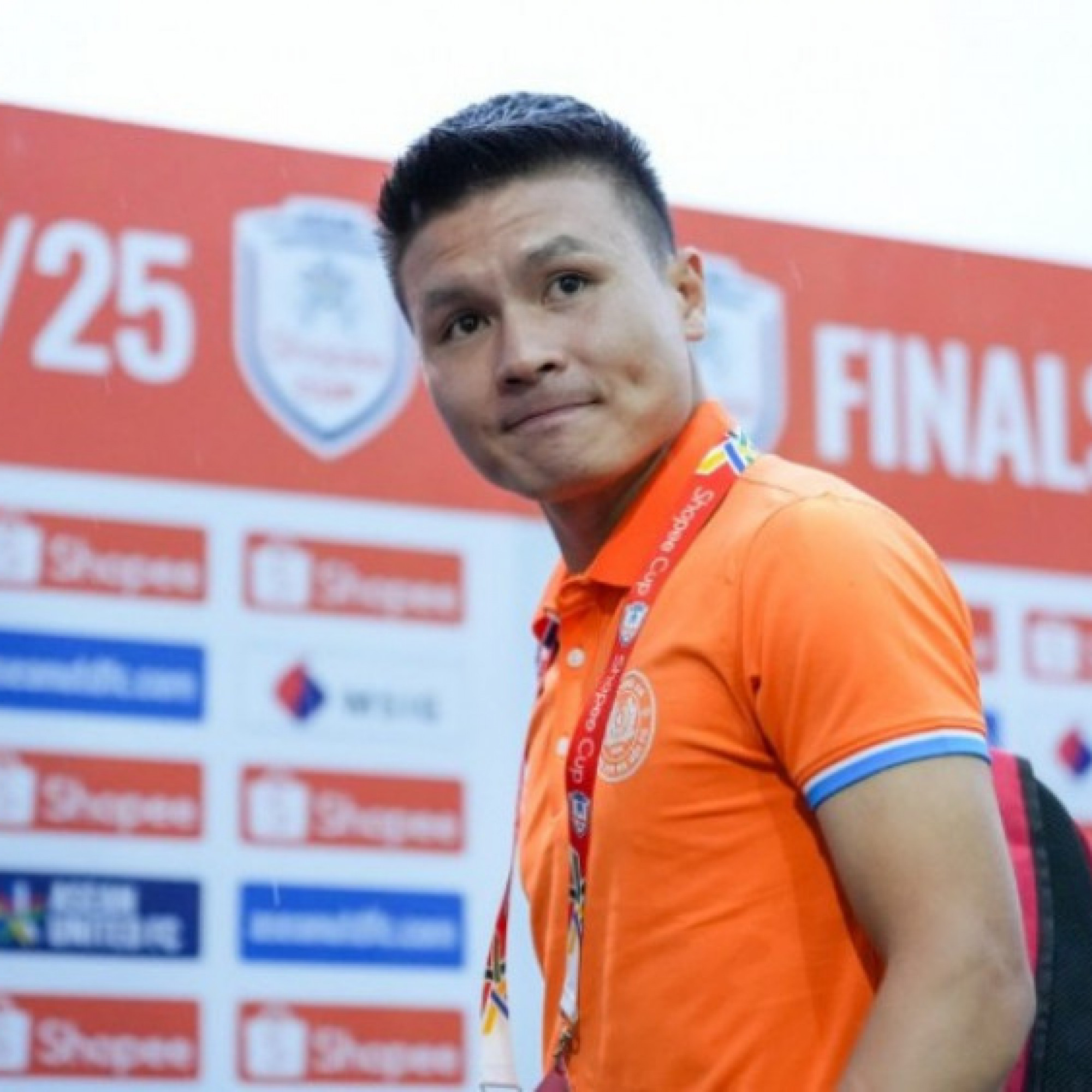  - Công an Hà Nội đấu Buriram: "Ma thuật" Quang Hải, Quang Vinh vừa ghi bàn vừa cứu thua