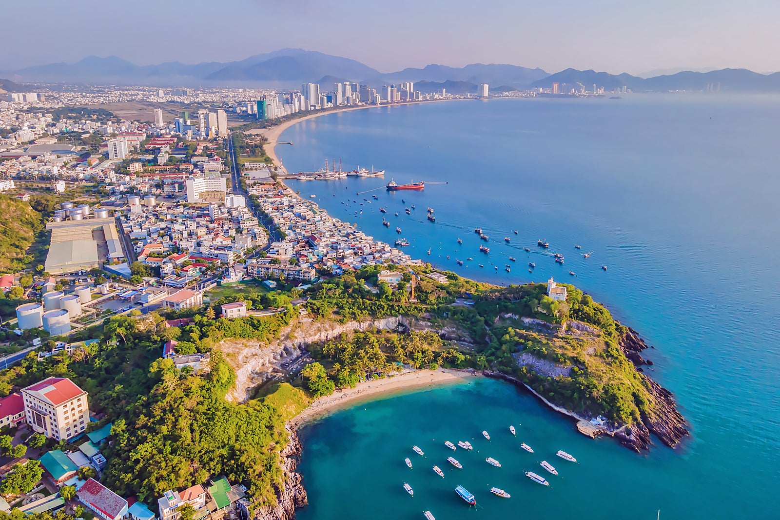 Việt Nam là điểm đến sức khỏe và trải nghiệm bản địa hàng đầu mùa hè 2025 - 2