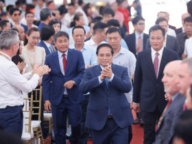  - Thủ tướng dự lễ khởi công dự án đô thị, du lịch sinh thái Trump International Hưng Yên