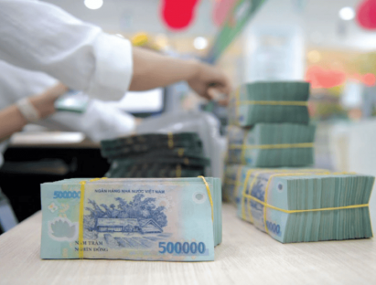  - Ngân hàng co giãn lãi suất: Điều chỉnh nhẹ ở kỳ hạn ngắn, cạnh tranh ở kỳ hạn dài