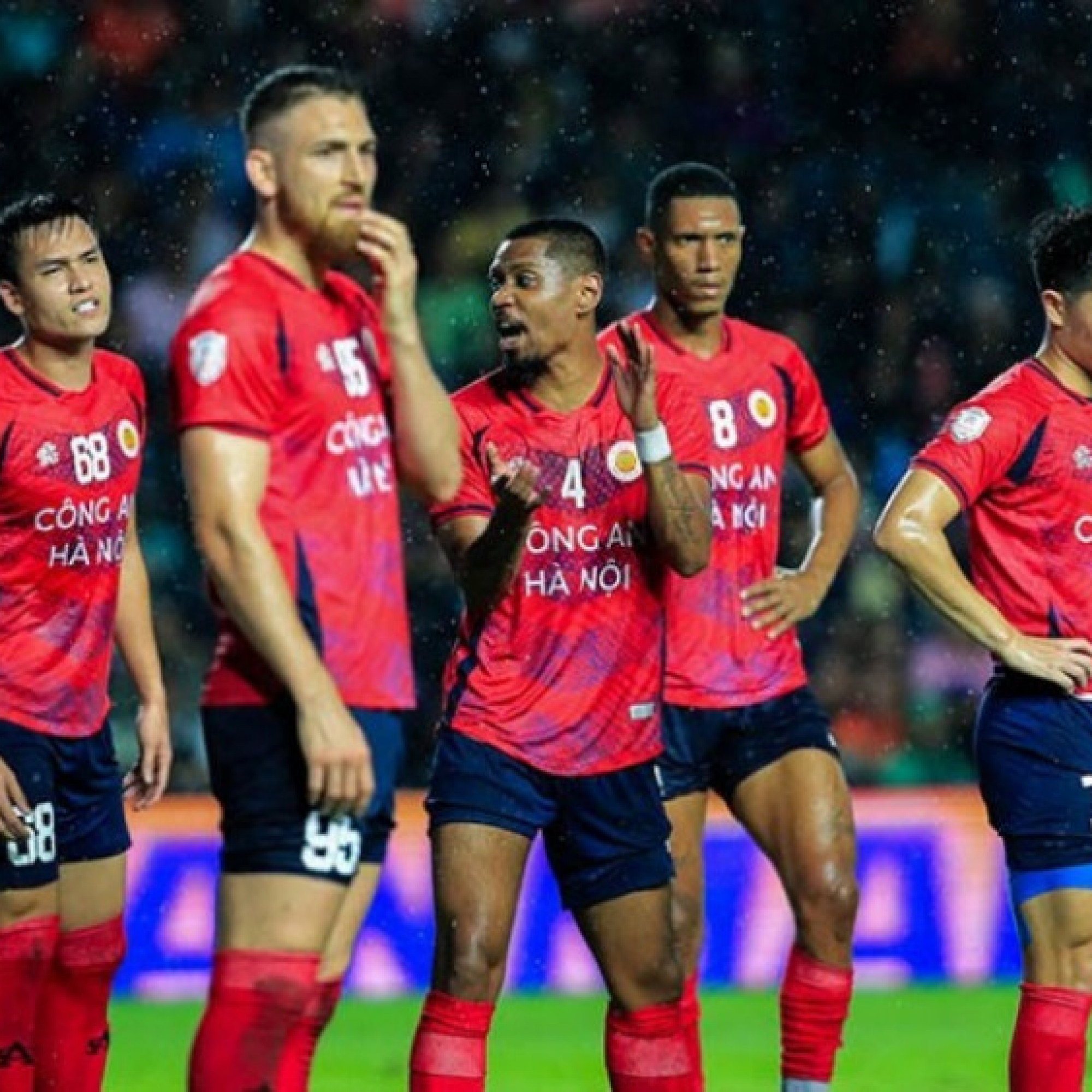  - CAHN thua đau chung kết Cúp C1 ĐNA: Báo Thái khen ngợi sức mạnh Buriram