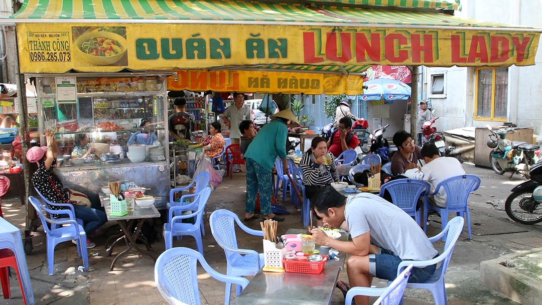 "Lunch Lady" Nguyễn Thị Thành: Từ quán bún vỉa hè đến di sản ẩm thực toàn cầu - 4