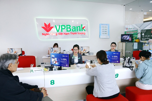VPBank phát hành 2.500 tỷ đồng trái phiếu riêng lẻ, lãi suất 5,2%/năm - 1