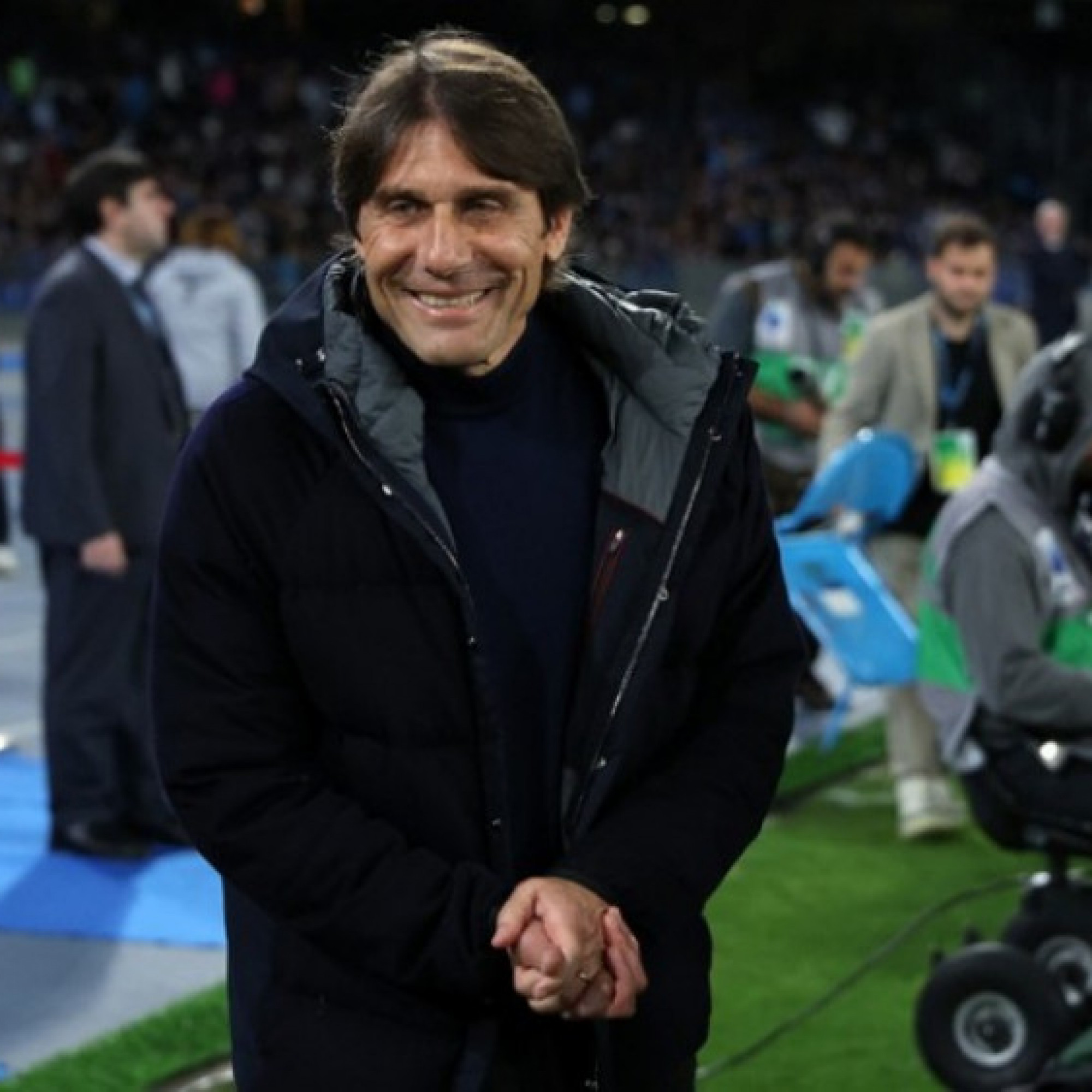  - HLV Conte đi vào lịch sử Serie A, nói gì sau khi giúp Napoli đăng quang?