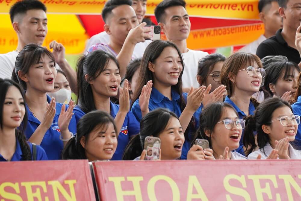 Mái ấm gia đình Việt trao hơn 600 triệu đồng trong ngày ghi hình đầu tiên tại Bắc Giang - 8