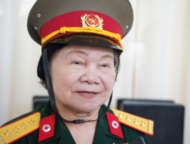  - Nữ cựu chiến binh rưng rưng nhớ ‘người bạn cùng trường’, nguyên Chủ tịch nước Trần Đức Lương