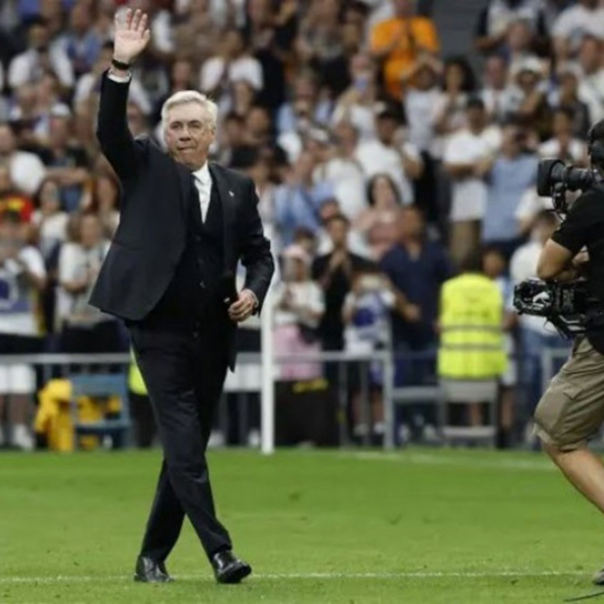  - Ancelotti giã từ Real Madrid: Vết nứt âm ỉ trong 5 tháng, thua Barca là khởi nguồn