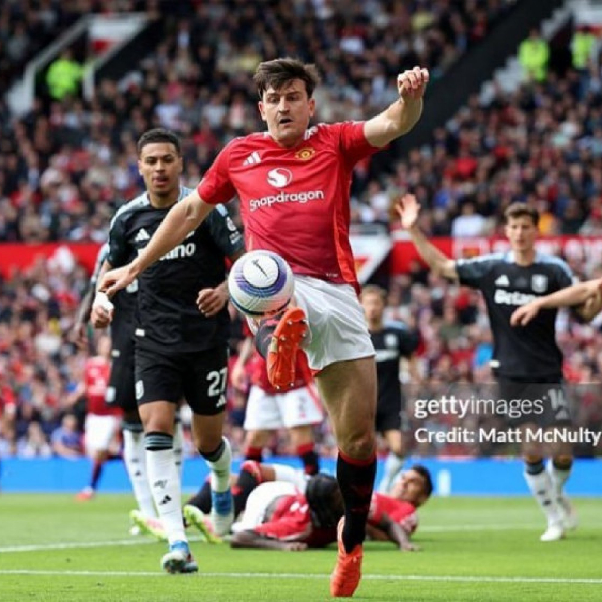  - Trực tiếp bóng đá MU - Aston Villa: "Quỷ đỏ" có nhiều cơ hội (Ngoại hạng Anh)