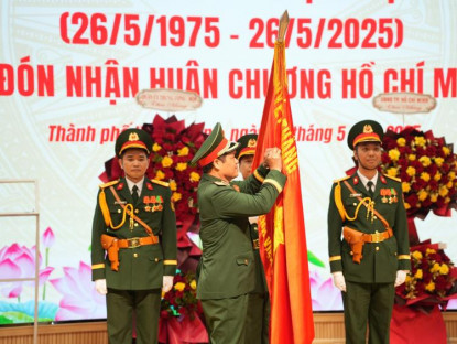  - Bệnh viện Quân y 175 kỷ niệm 50 năm thành lập, đón nhận Huân chương Hồ Chí Minh