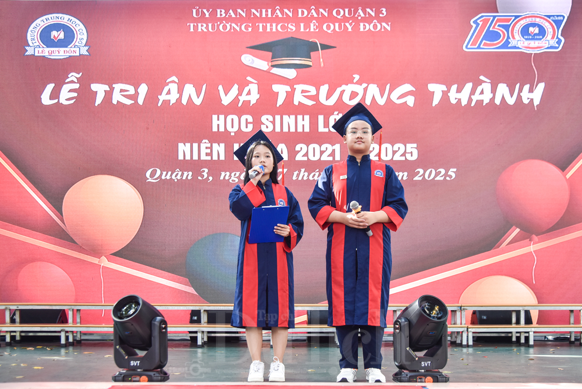 Lễ tri ân và trưởng thành đầy cảm xúc của học sinh khối 9 THCS Lê Quý Đôn - 9