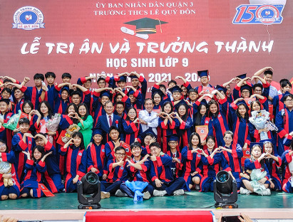  - Lễ tri ân và trưởng thành đầy cảm xúc của học sinh khối 9 THCS Lê Quý Đôn