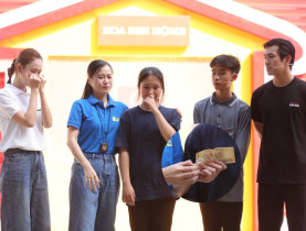  - Tờ tiền 10.000 đồng – kỷ vật cuối cùng mẹ để lại cho cô bé mồ côi khiến Lâm Vỹ Dạ và Hà Thu khóc nghẹn