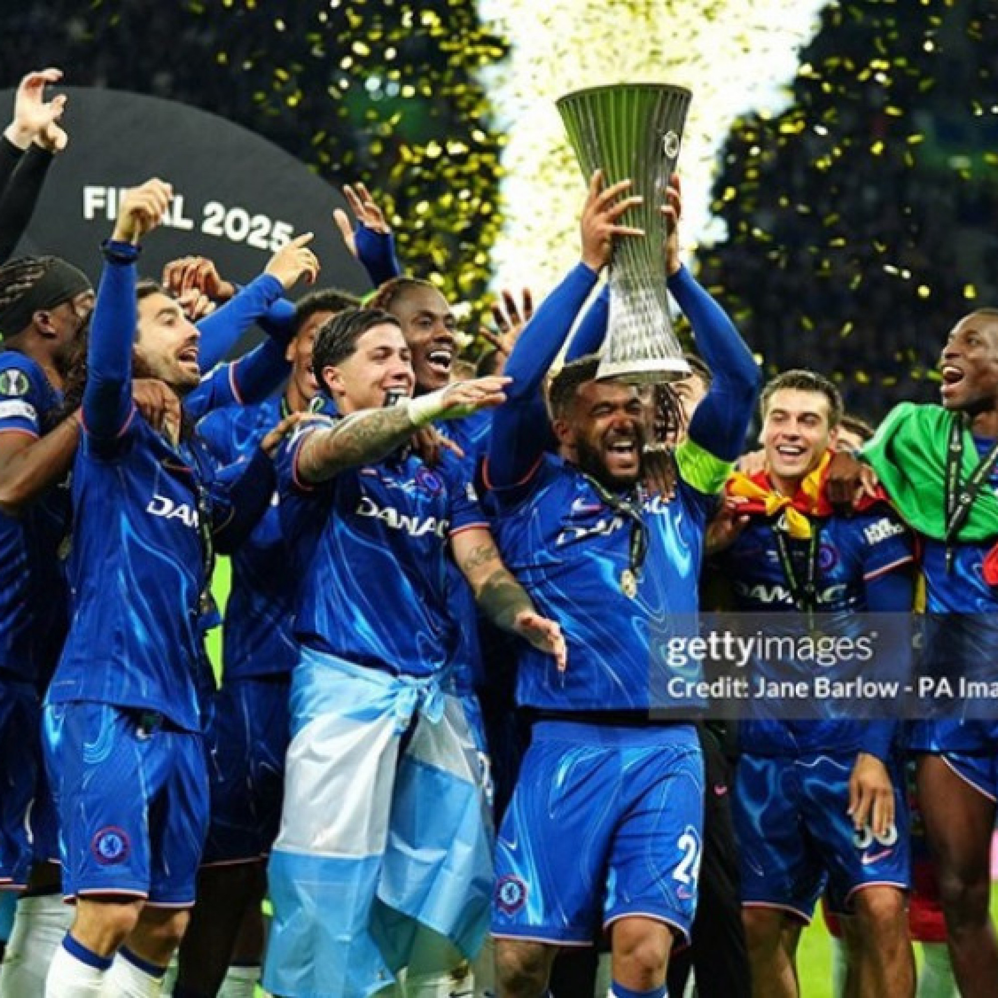  - Chelsea lên ngôi Conference League: Palmer chói sáng, Maresca ứng biến cực đỉnh