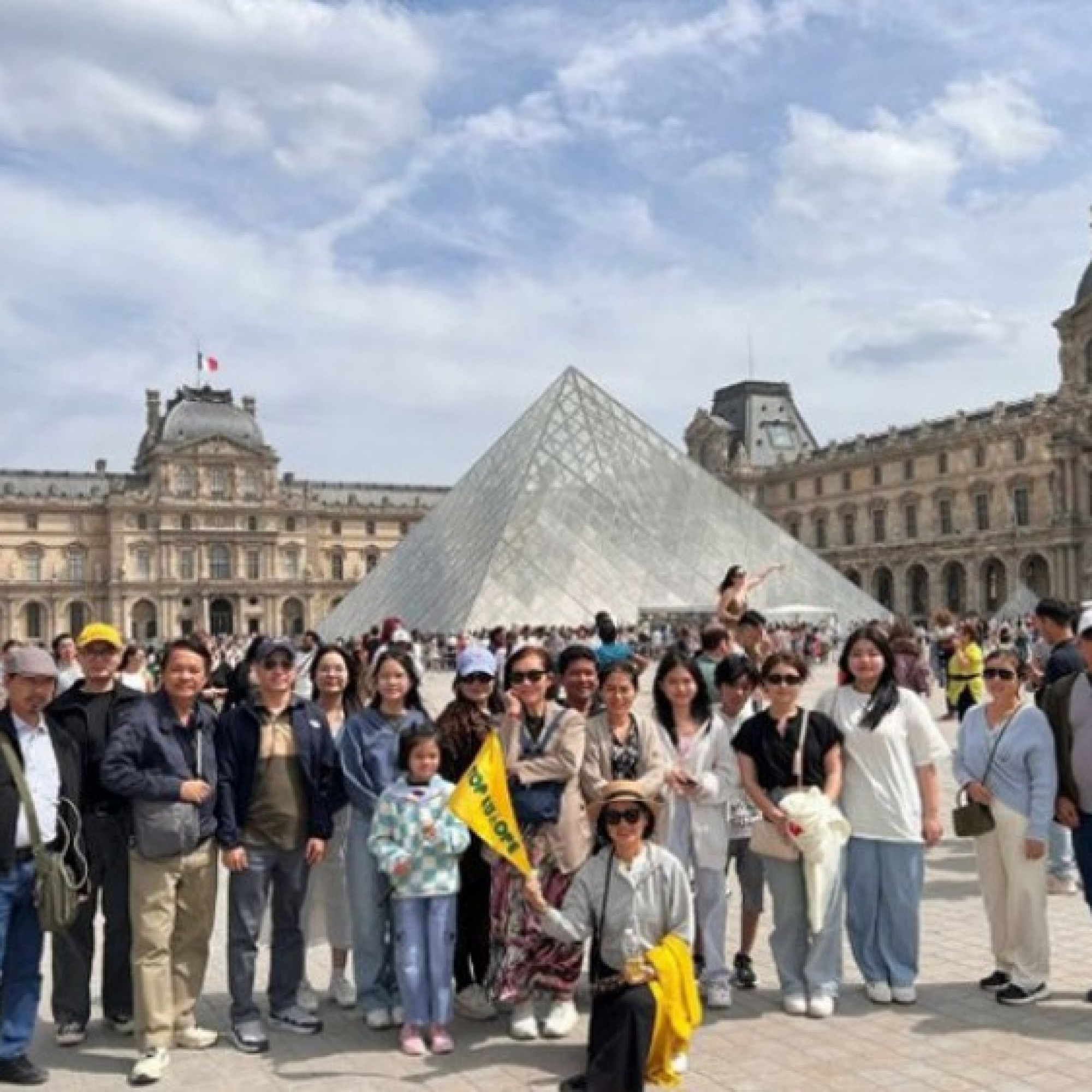 - Bùng nổ ưu đãi với tour du lịch mùa hè cùng SaigonTimes Travel
