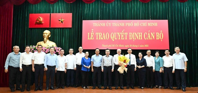 TPHCM: Ông Phan Nguyễn Như Khuê nghỉ hưu trước tuổi theo quy định - 1