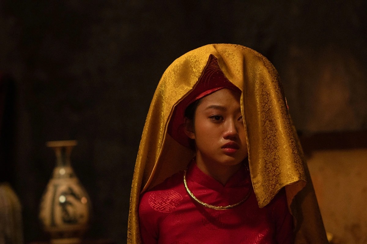 'Ảnh hậu trẻ nhất Việt Nam' hóa cô dâu bí ẩn trong kinh dị ‘Út Lan: Oán Linh Giữ Của’ - 3
