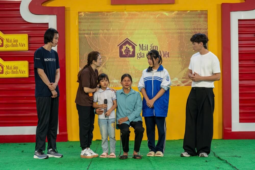 Mái ấm gia đình Việt trao gần 2.3 tỷ đồng khi ghi hình tại Bắc Giang - 1