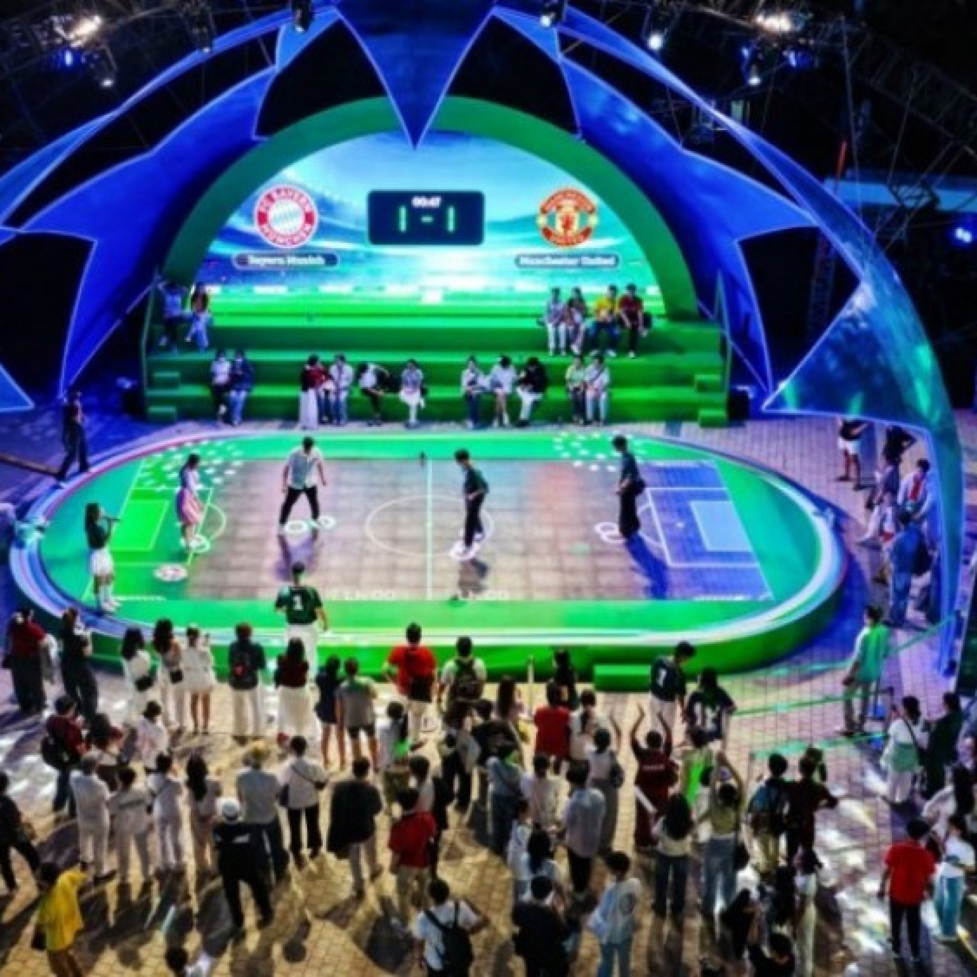  - Heineken khuấy động đam mê cùng trái bóng: Trải nghiệm UEFA Champions League “siêu thực” ngay tại Việt Nam