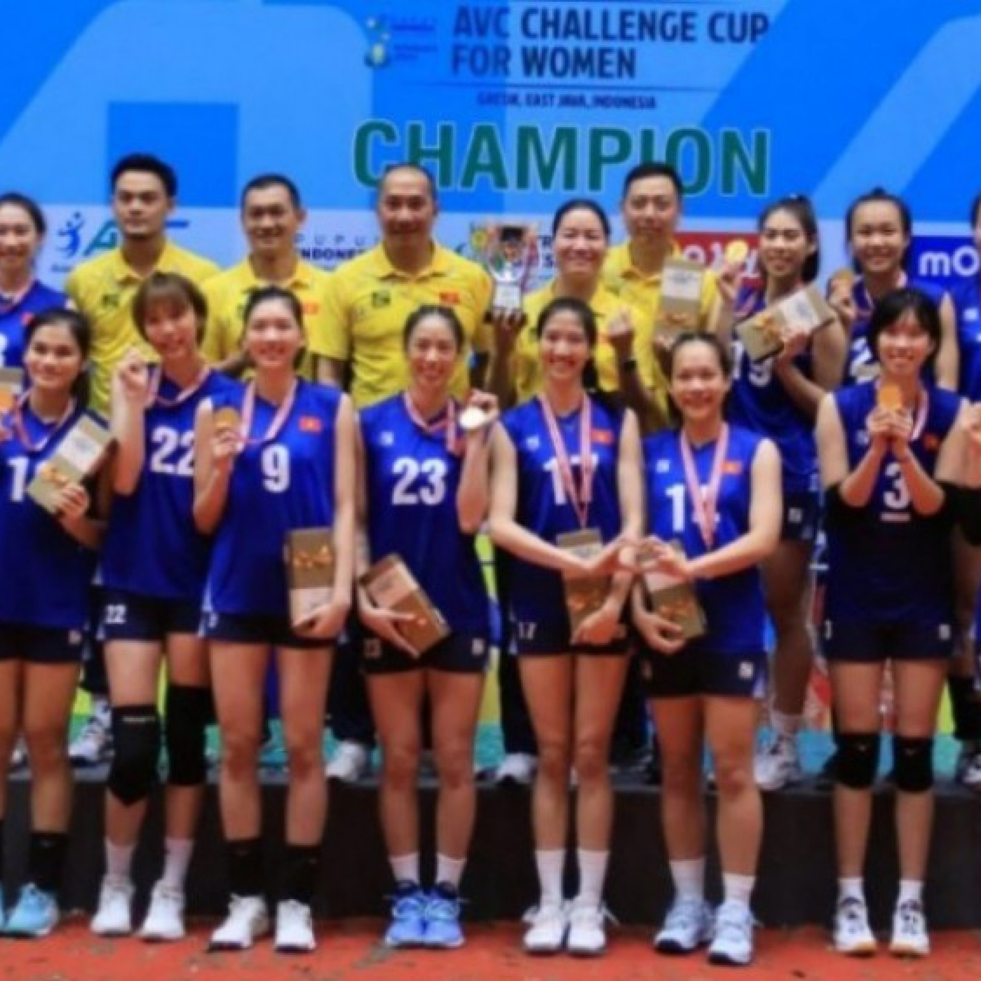  - ĐT bóng chuyền nữ Việt Nam mơ 3 lần "làm trùm" giải AVC Cup, Thanh Thúy bình phục 100%