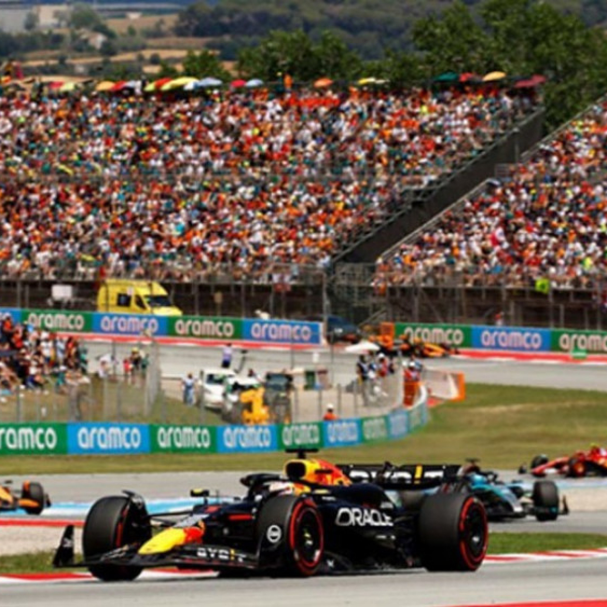  - Đua xe F1, Spanish GP: Cuộc nội chiến tại Catalunya liệu có đi quá giới hạn?