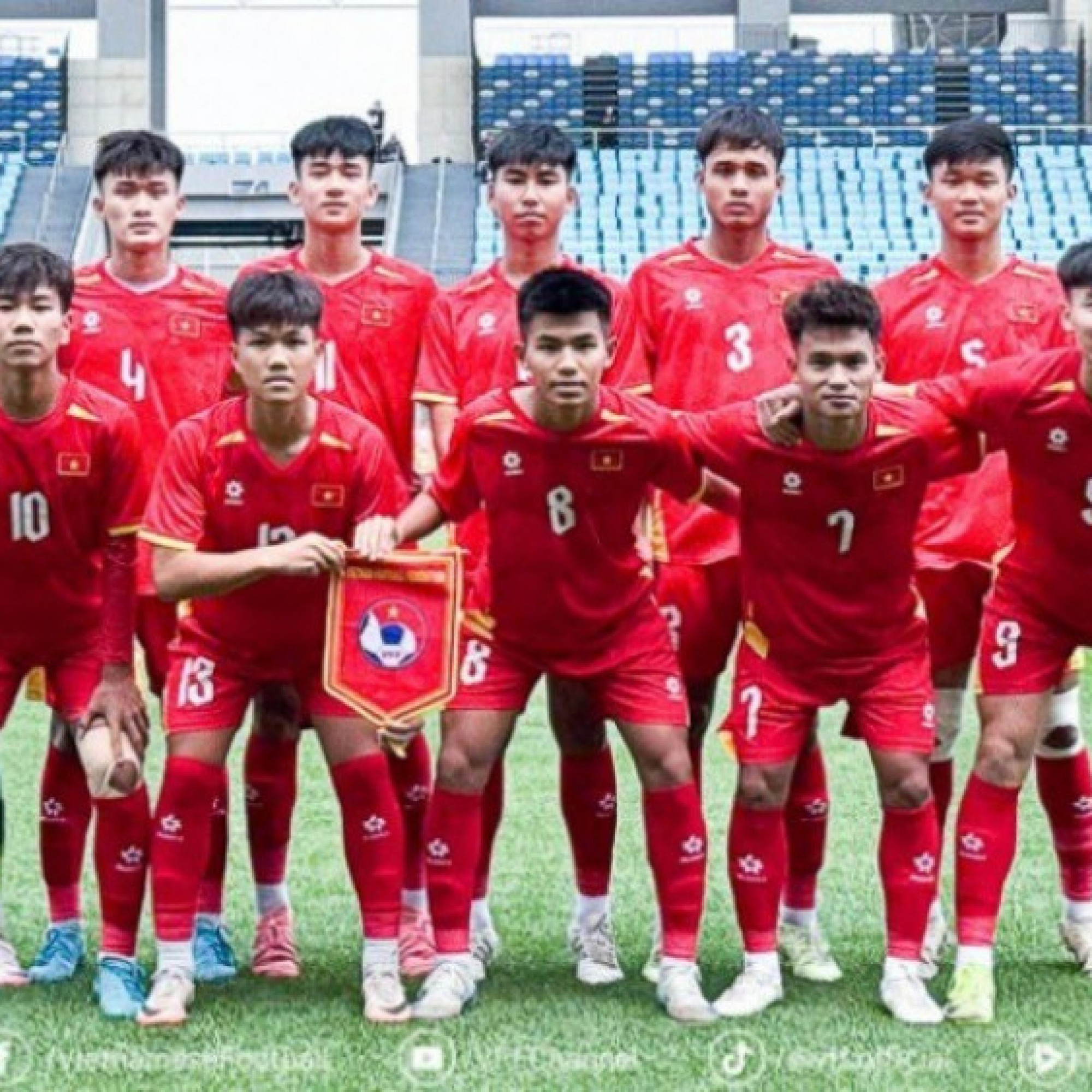  - Video bóng đá U16 Việt Nam - U16 Trung Quốc: 17 phút 2 bàn, nỗ lực không ngừng