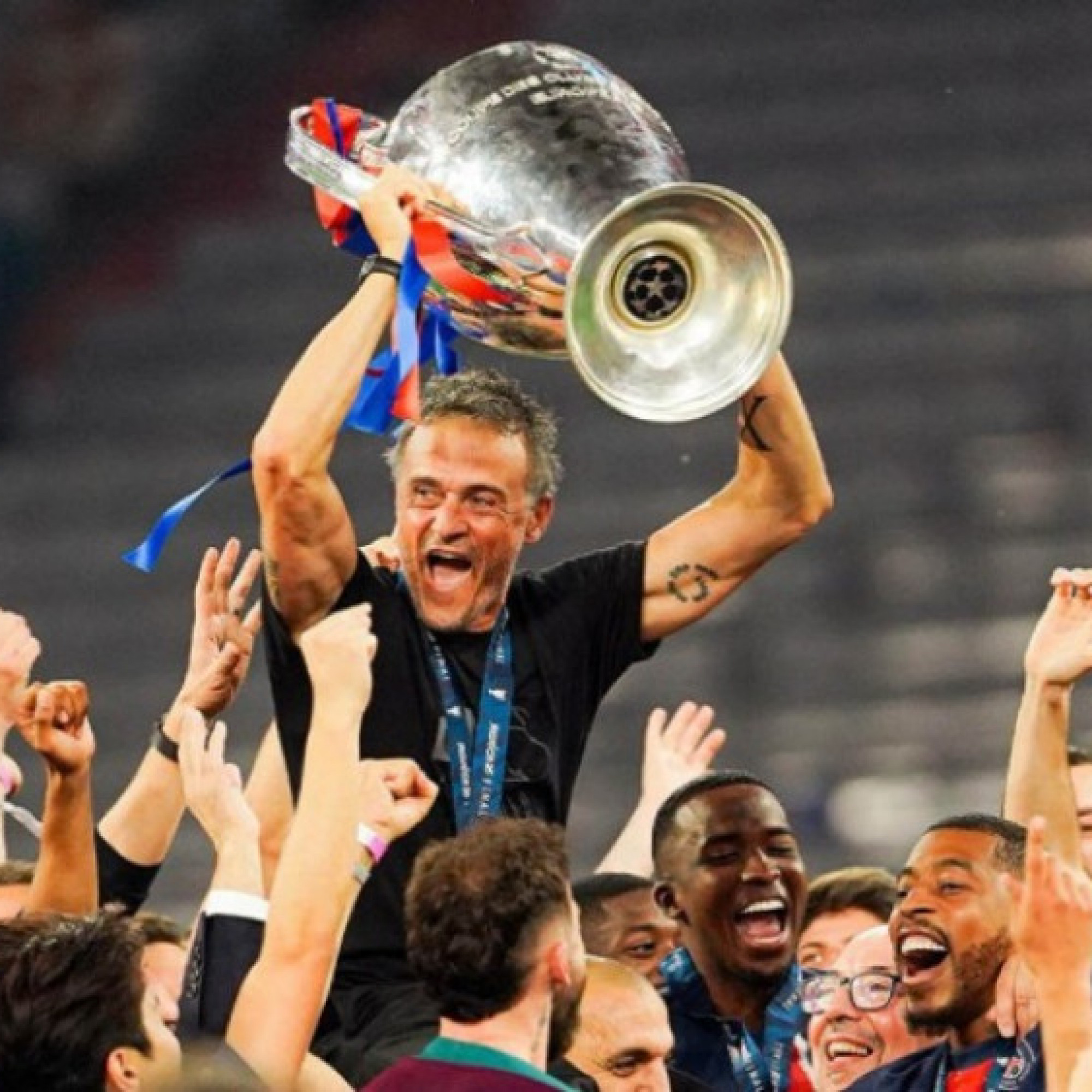  - "Phù thủy" Luis Enrique phù phép PSG: Bậc thầy chiến thuật, không cần siêu sao