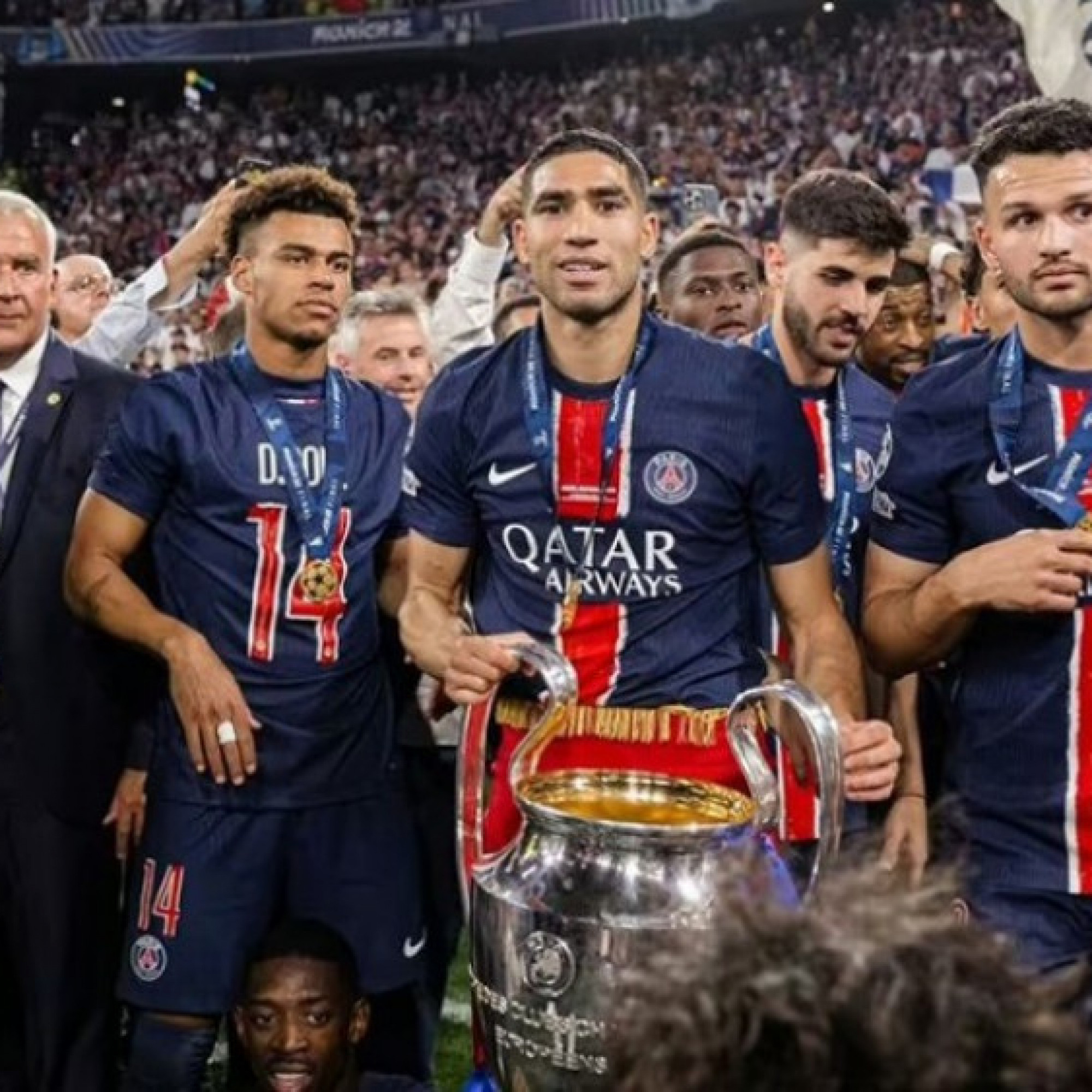  - Trực tiếp chuyển nhượng sáng 3/6: MU đàm phán mua sao PSG, "Vua" Cúp C1 đòi 50 triệu bảng