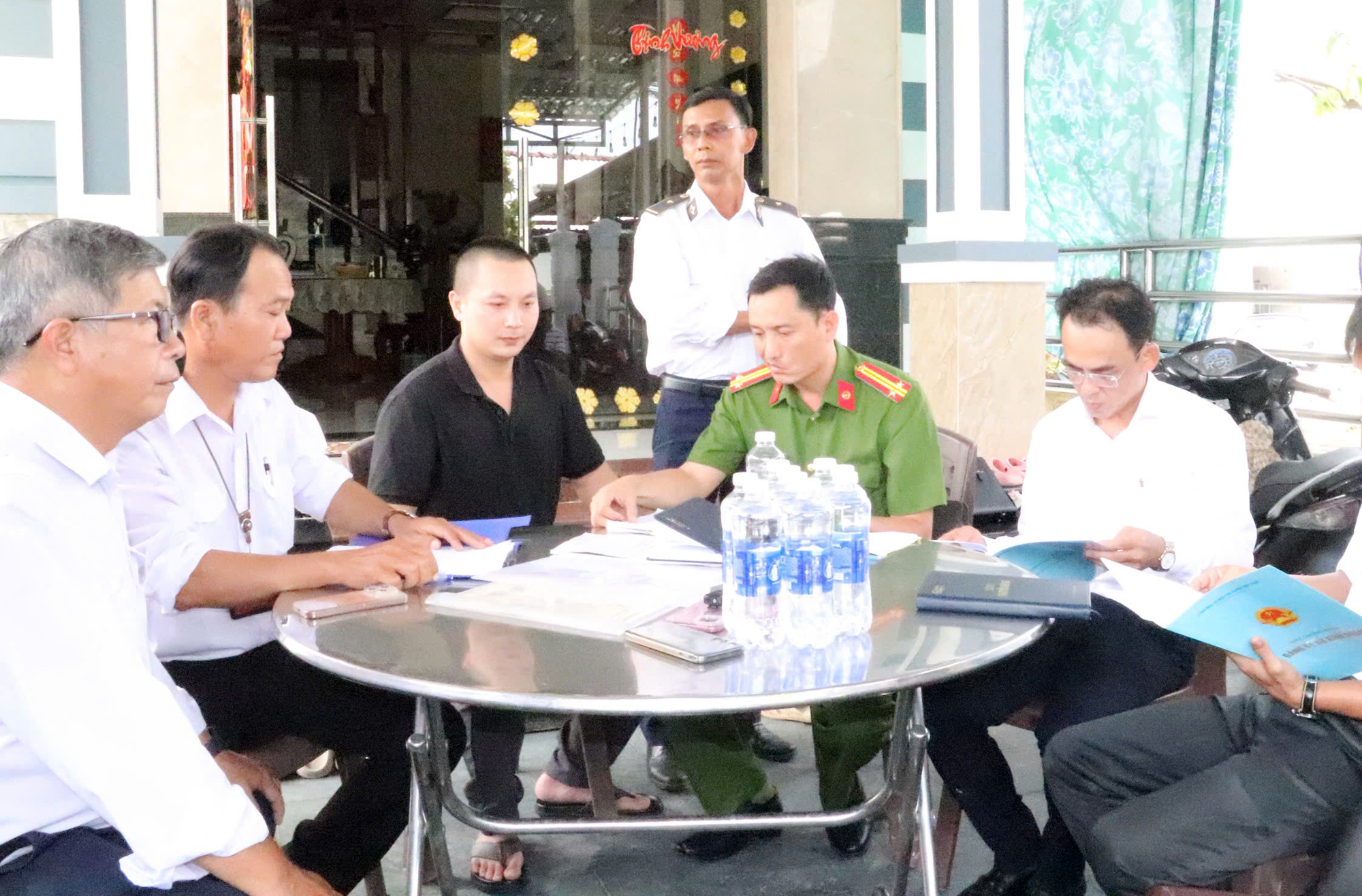 Đoàn liên ngành tỉnh Hậu Giang kiểm tra lò giết mổ tại huyện Phụng Hiệp - 4