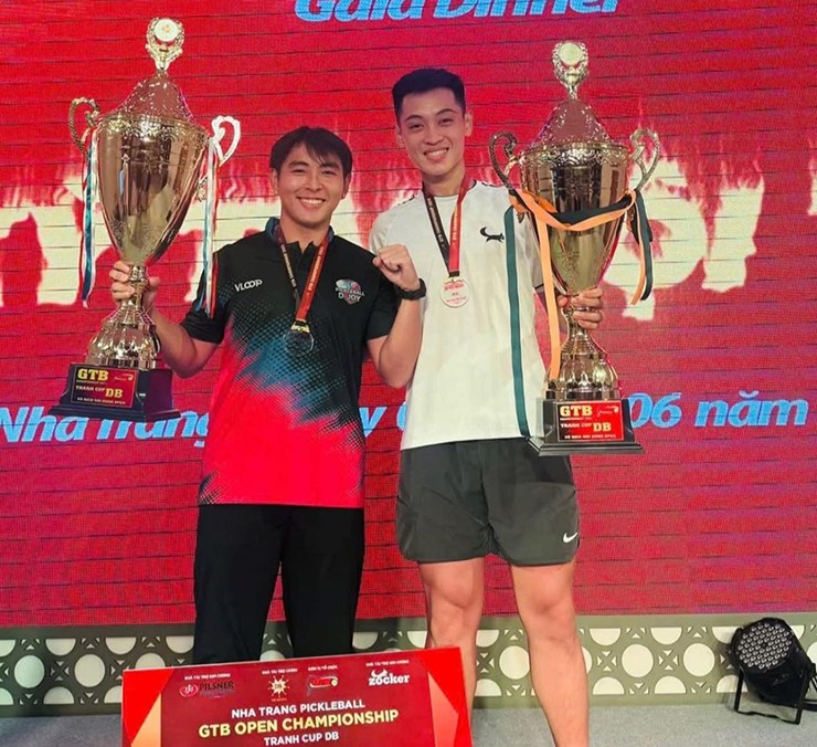 Hot girl làng gym thi tài pickleball với nam, Vinh Hiển và Phúc Huỳnh vô địch gây sốt - 6