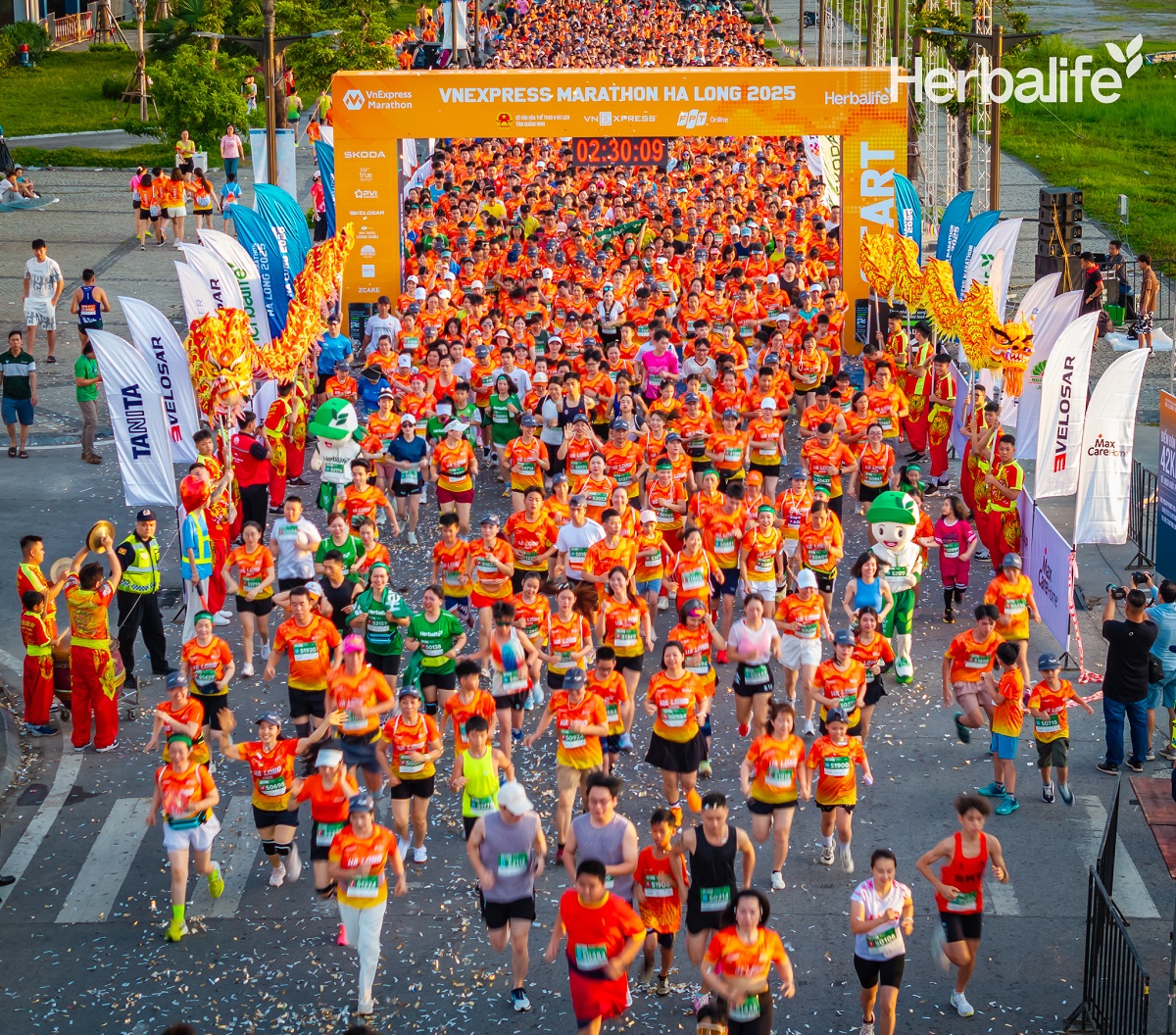 VnExpress Marathon Hạ Long 2025: Nâng tầm lối sống khỏe mạnh cho cộng đồng - 1