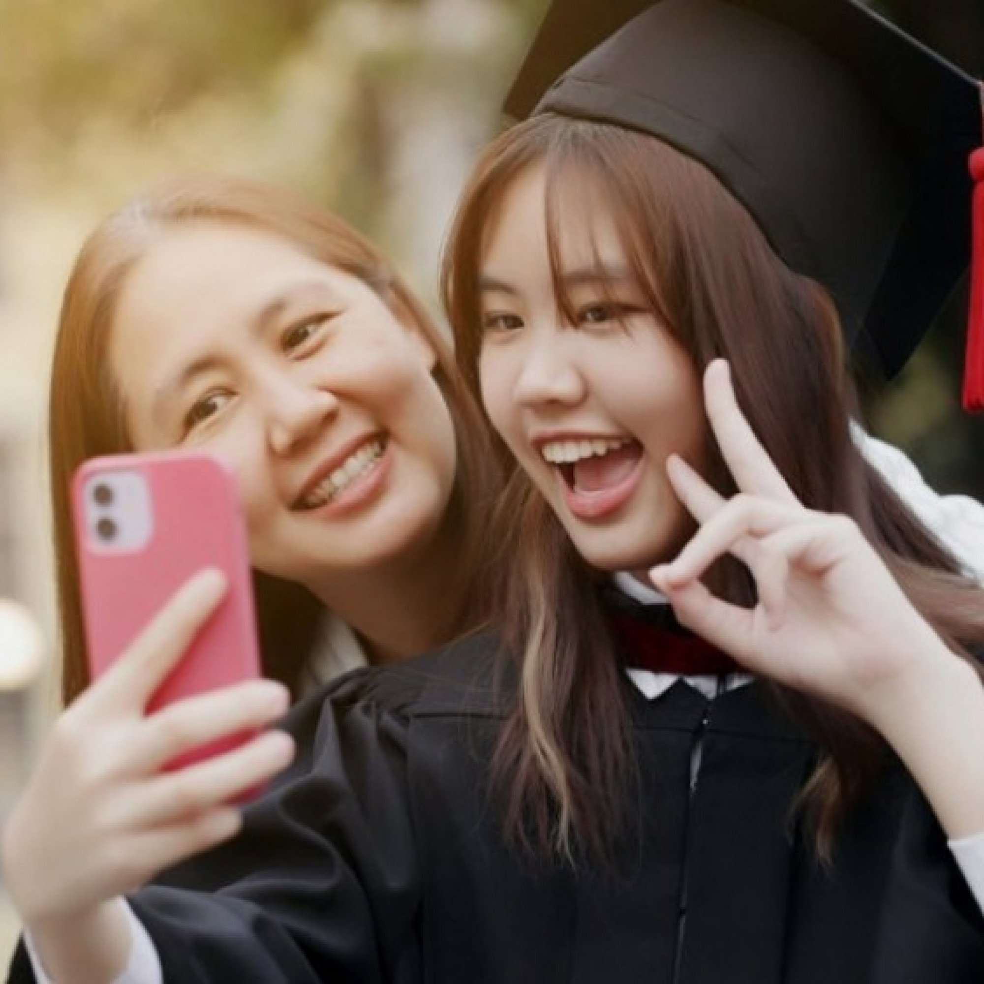  - Món quà ý nghĩa ghi dấu cột mốc trưởng thành của con