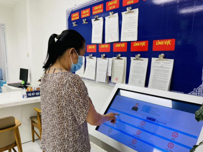  - TP.HCM chỉ đạo cắt giảm ít nhất 30% thủ tục hành chính trước ngày 10/6