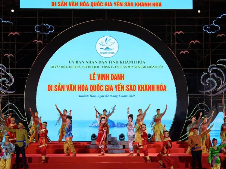 Tri thức dân gian và Lễ hội Yến sào Khánh Hòa được vinh danh Di sản văn hóa phi vật thể quốc gia
