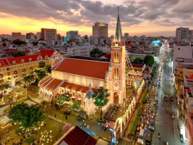  - Du khách châu Âu "săn" TP.HCM cho kỳ nghỉ hè 2025