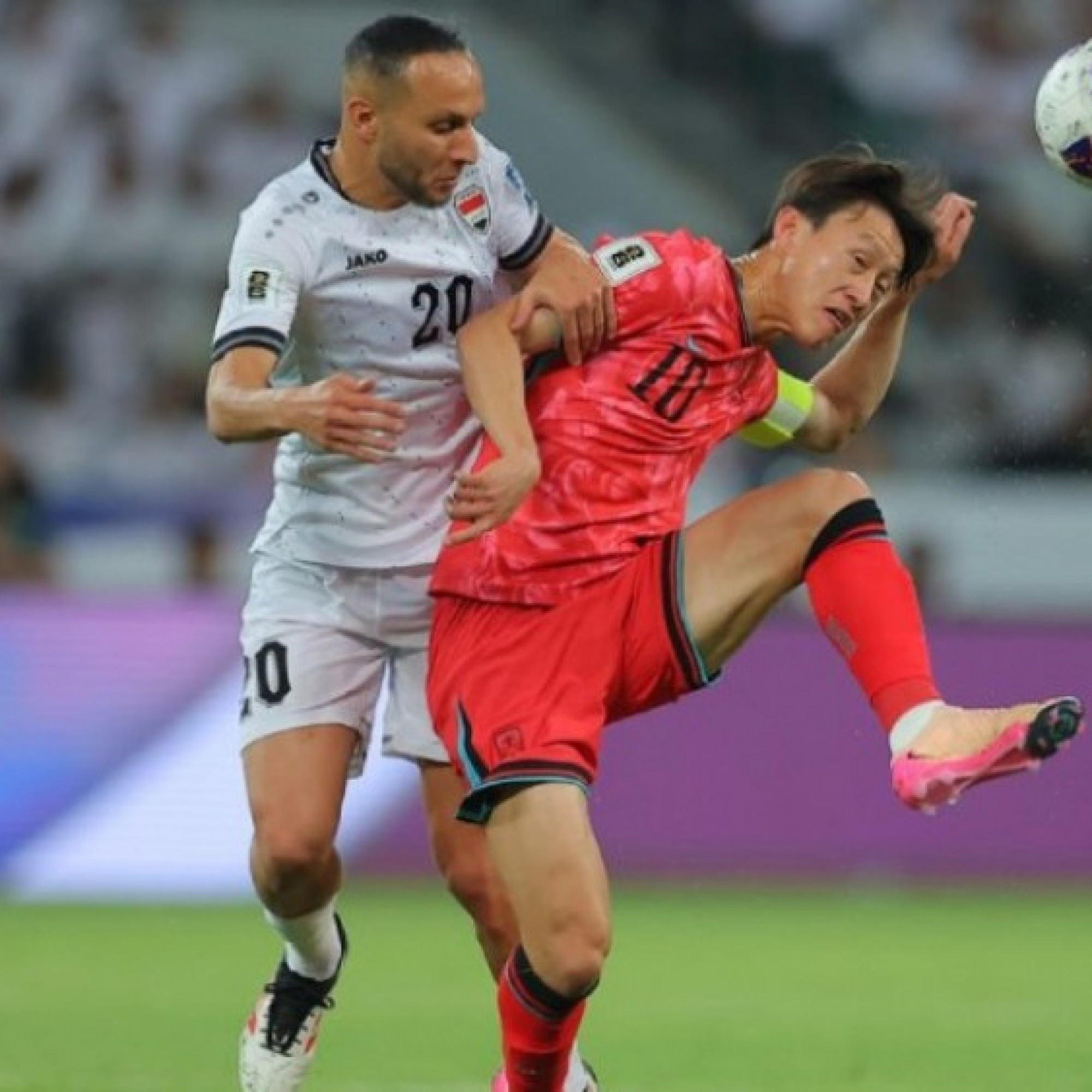  - Video bóng đá Iraq - Hàn Quốc: Thẻ đỏ tai hại, vé "vàng" về tay (Vòng loại World Cup)