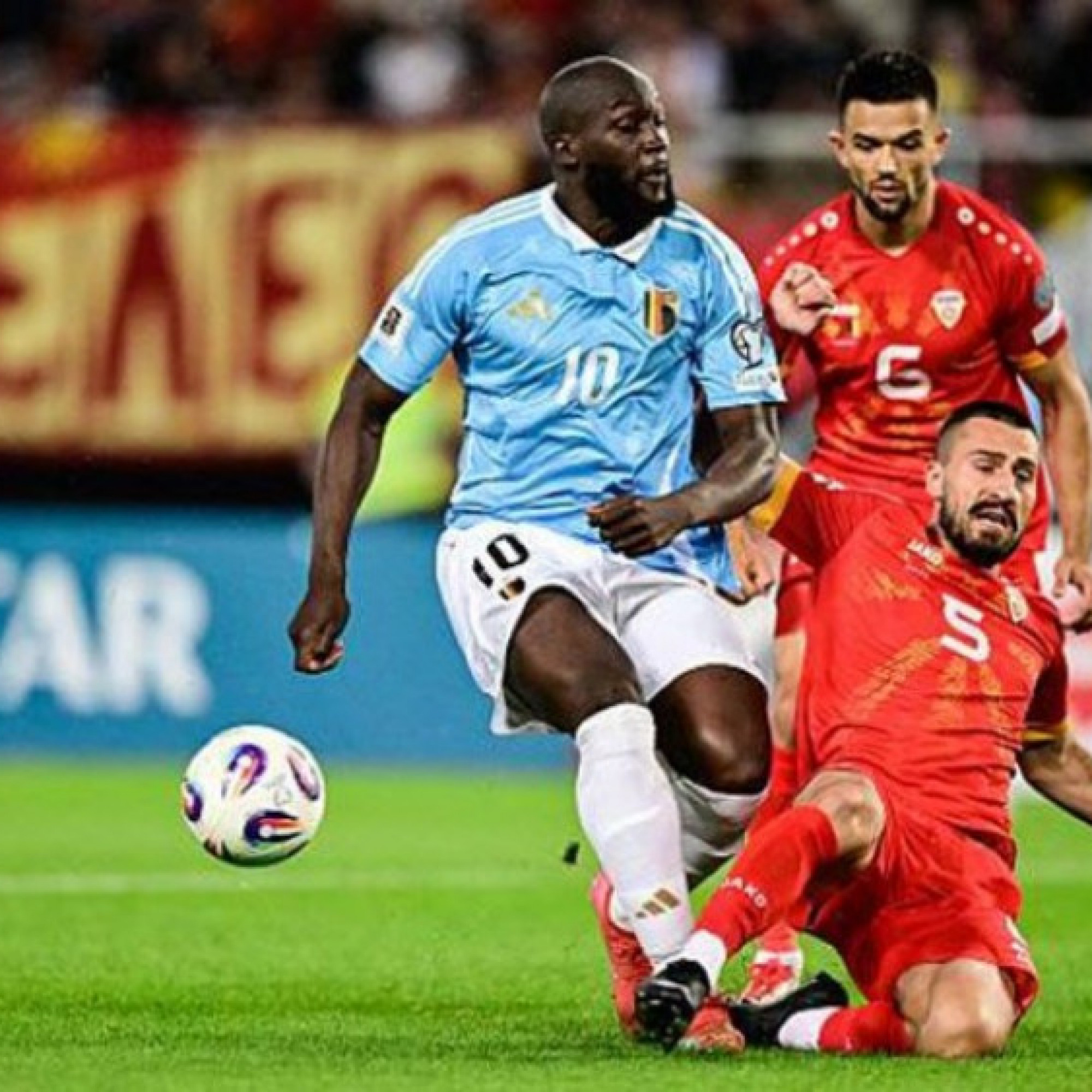  - Video bóng đá Bắc Macedonia - Bỉ: Trừng phạt sự phung phí (Vòng loại World Cup)
