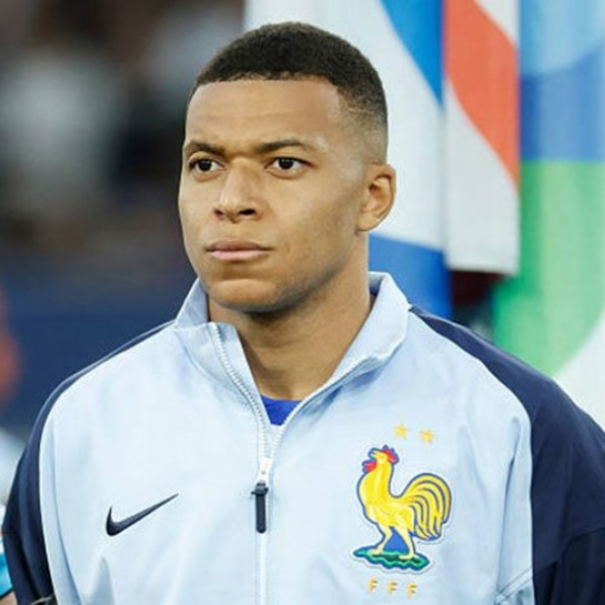  - Báo chí Pháp soi thái độ Mbappe: Tài năng cá nhân, kéo cả tập thể “xuống bùn”