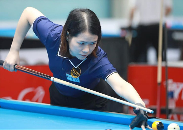 Ngỡ ngàng “nữ hoàng” bi-a pool Bùi Xuân Vàng thi carom 3 băng, vào top 8 giải quốc gia - 2