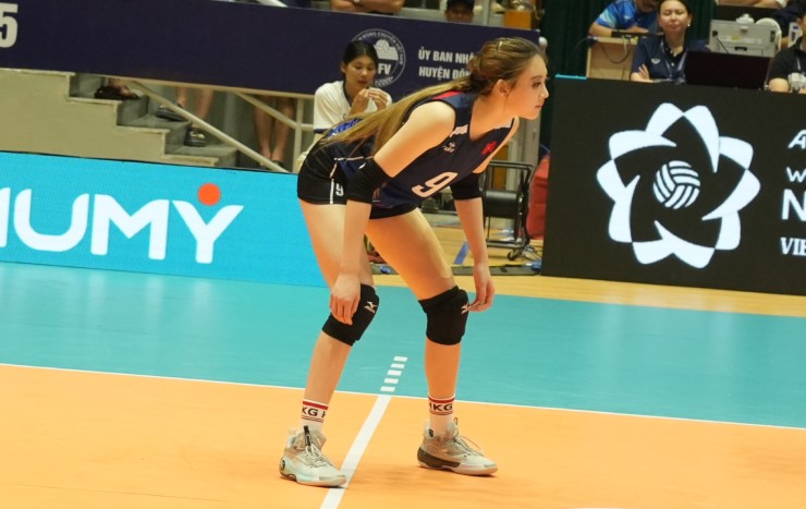 2 "Thần tiên tỷ tỷ" gây sốt giải bóng chuyền nữ châu Á ACV Cup tại Hà Nội - 1