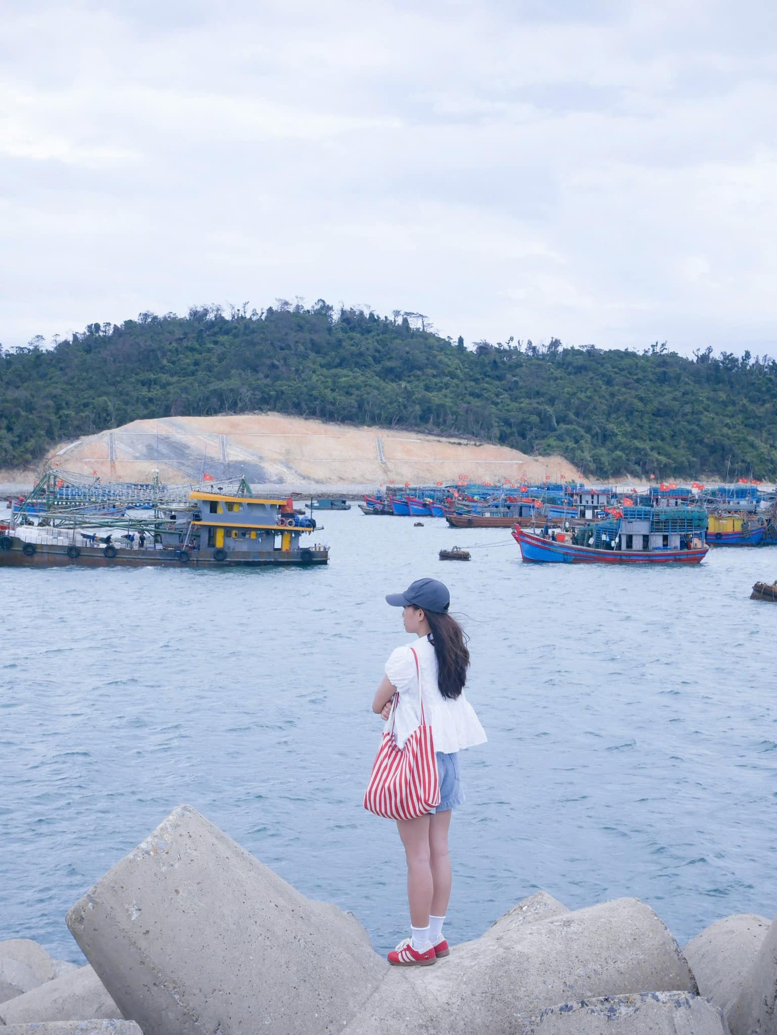 Thư giãn, nhẹ nhõm những ngày trên đảo Cô Tô - 11