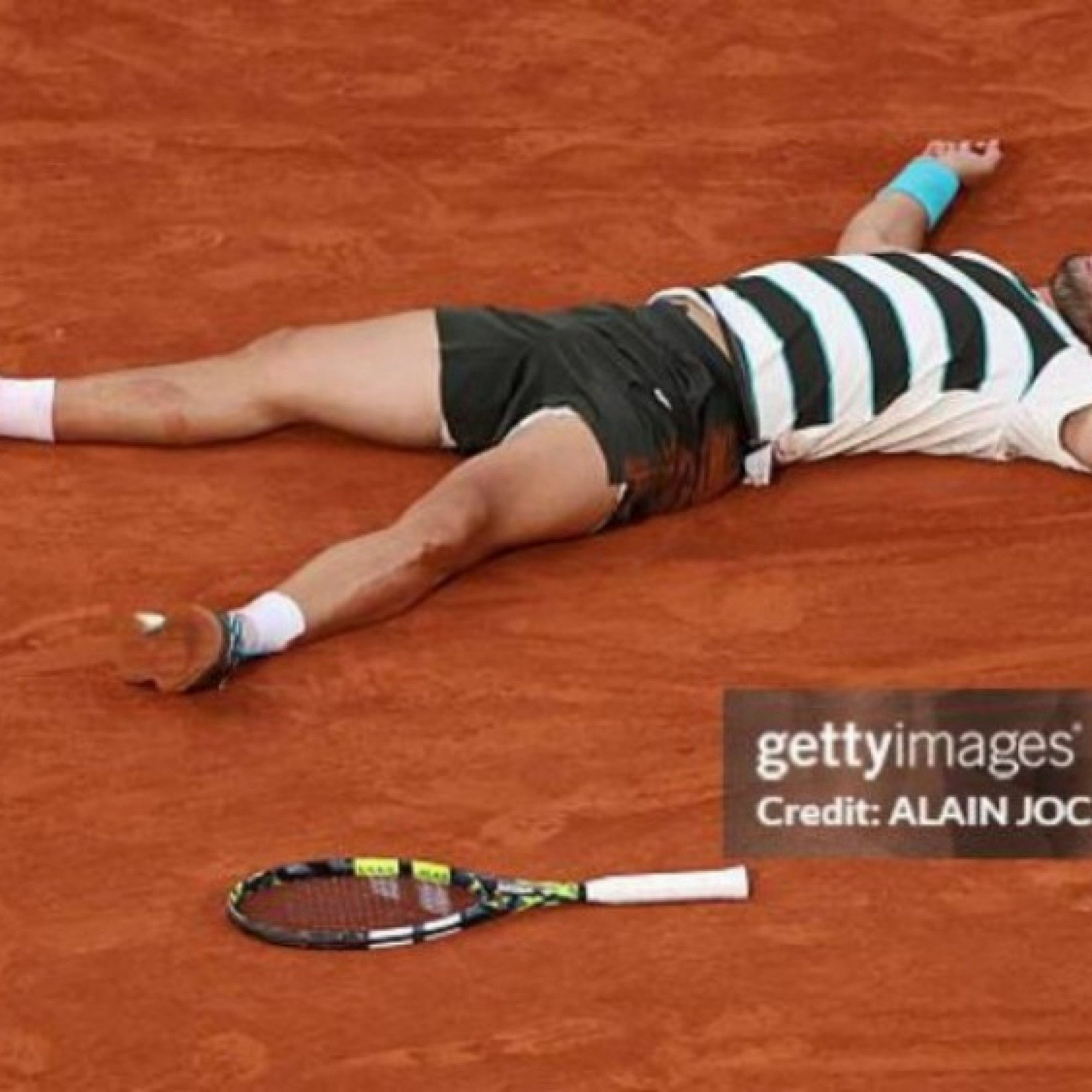  - Đỉnh cao chung kết Roland Garros: Alcaraz ngược dòng hạ Sinner, lên đỉnh vinh quang